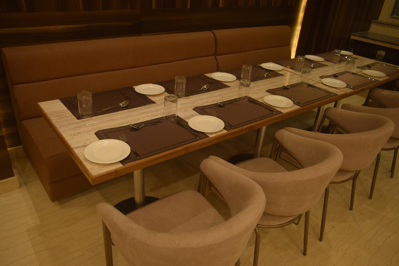 Ambikāpur Hotel Avalon Inn מראה חיצוני תמונה