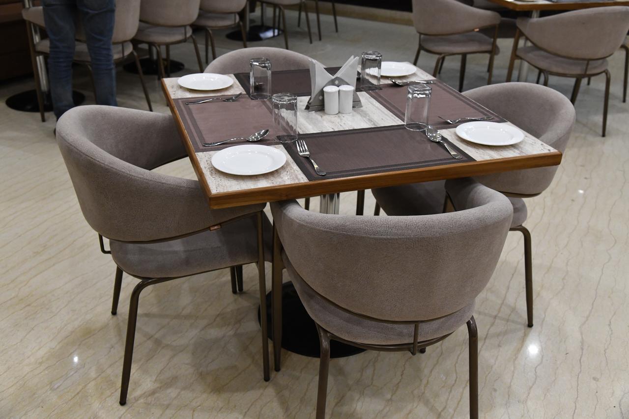 Ambikāpur Hotel Avalon Inn מראה חיצוני תמונה