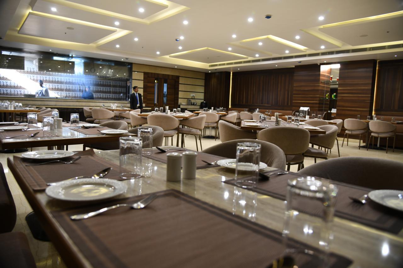 Ambikāpur Hotel Avalon Inn מראה חיצוני תמונה