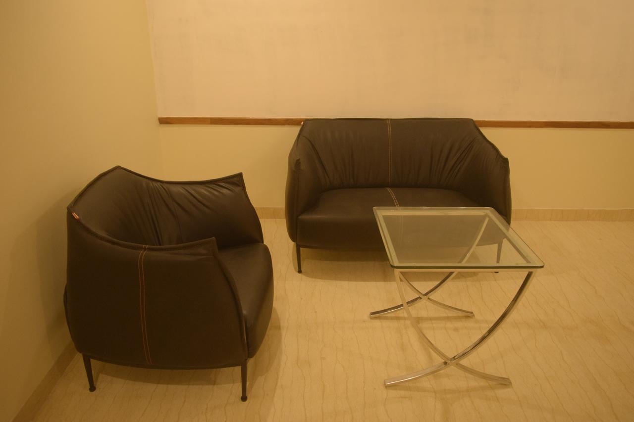 Ambikāpur Hotel Avalon Inn מראה חיצוני תמונה