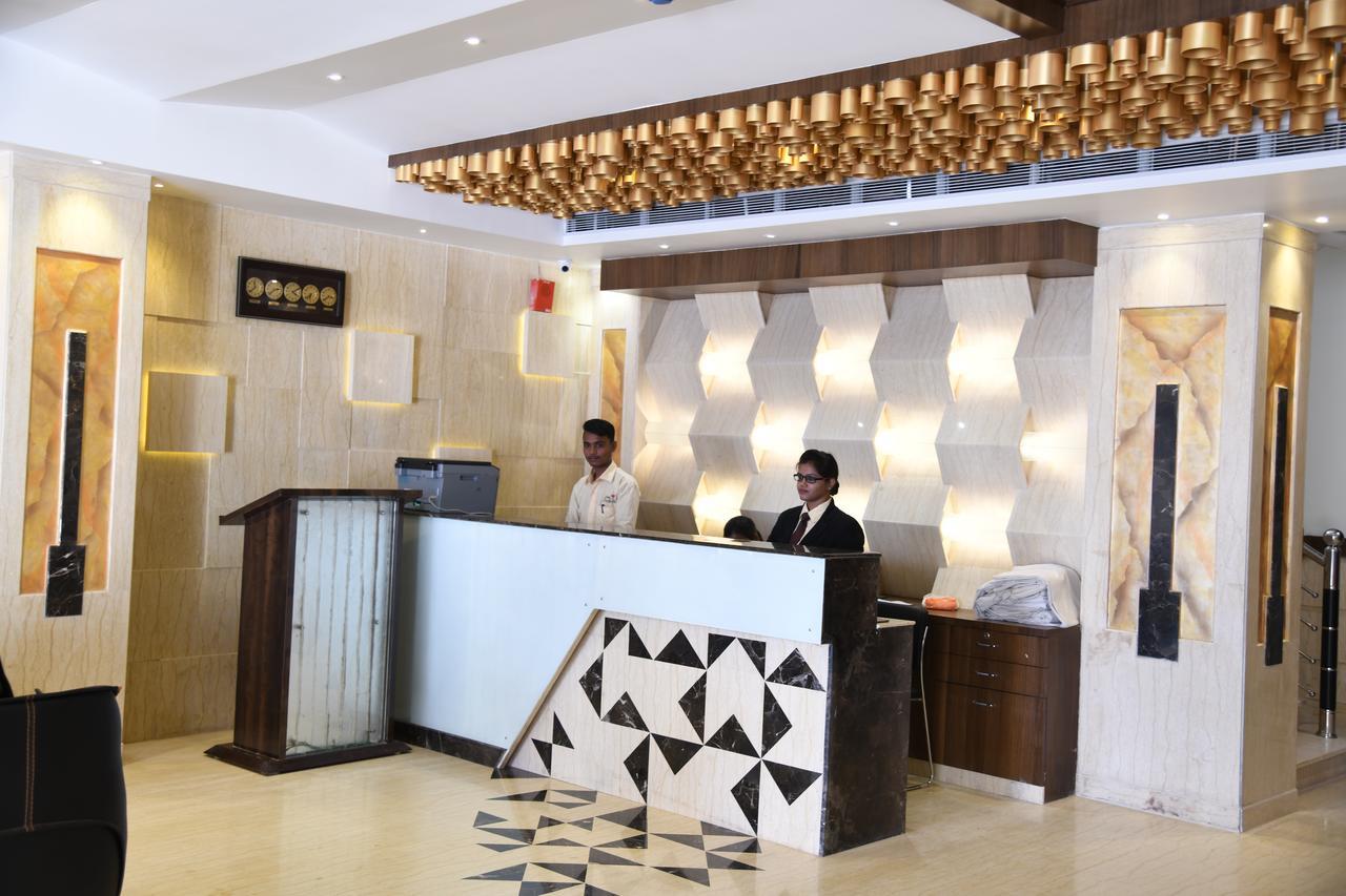 Ambikāpur Hotel Avalon Inn מראה חיצוני תמונה