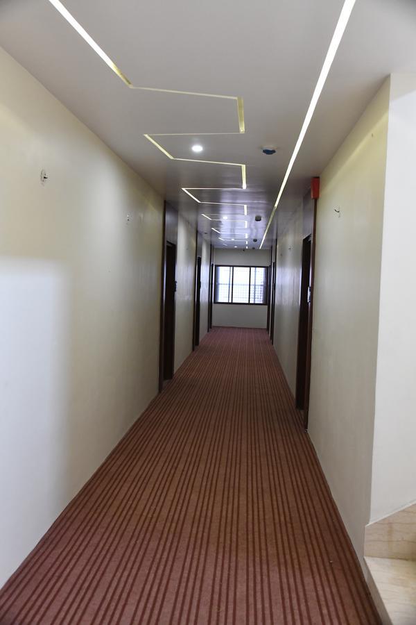 Ambikāpur Hotel Avalon Inn מראה חיצוני תמונה